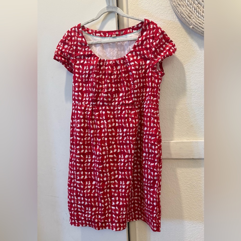 Boden Red and White Short Sleeve Shift Dress